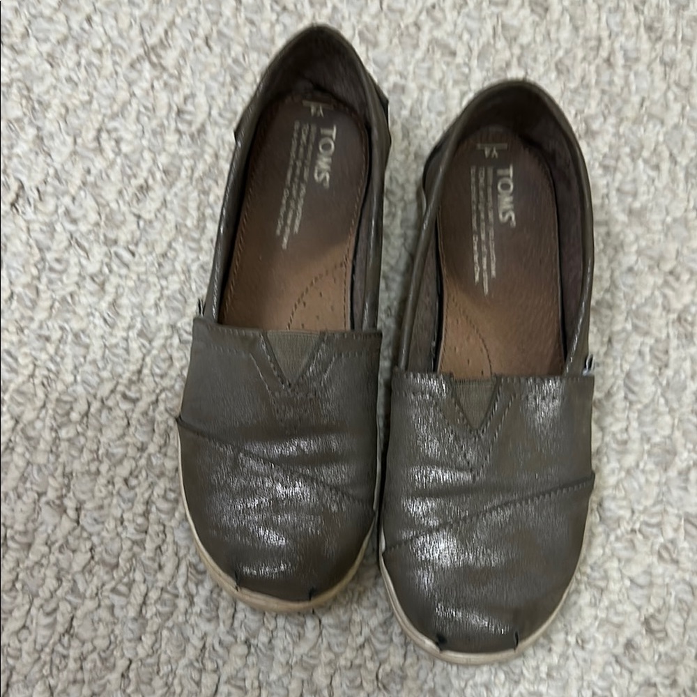 Toms Gray Moccasins Slip-On Shoes